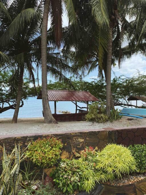 Beach Getaway Studio Villa In Lobo Exterior foto